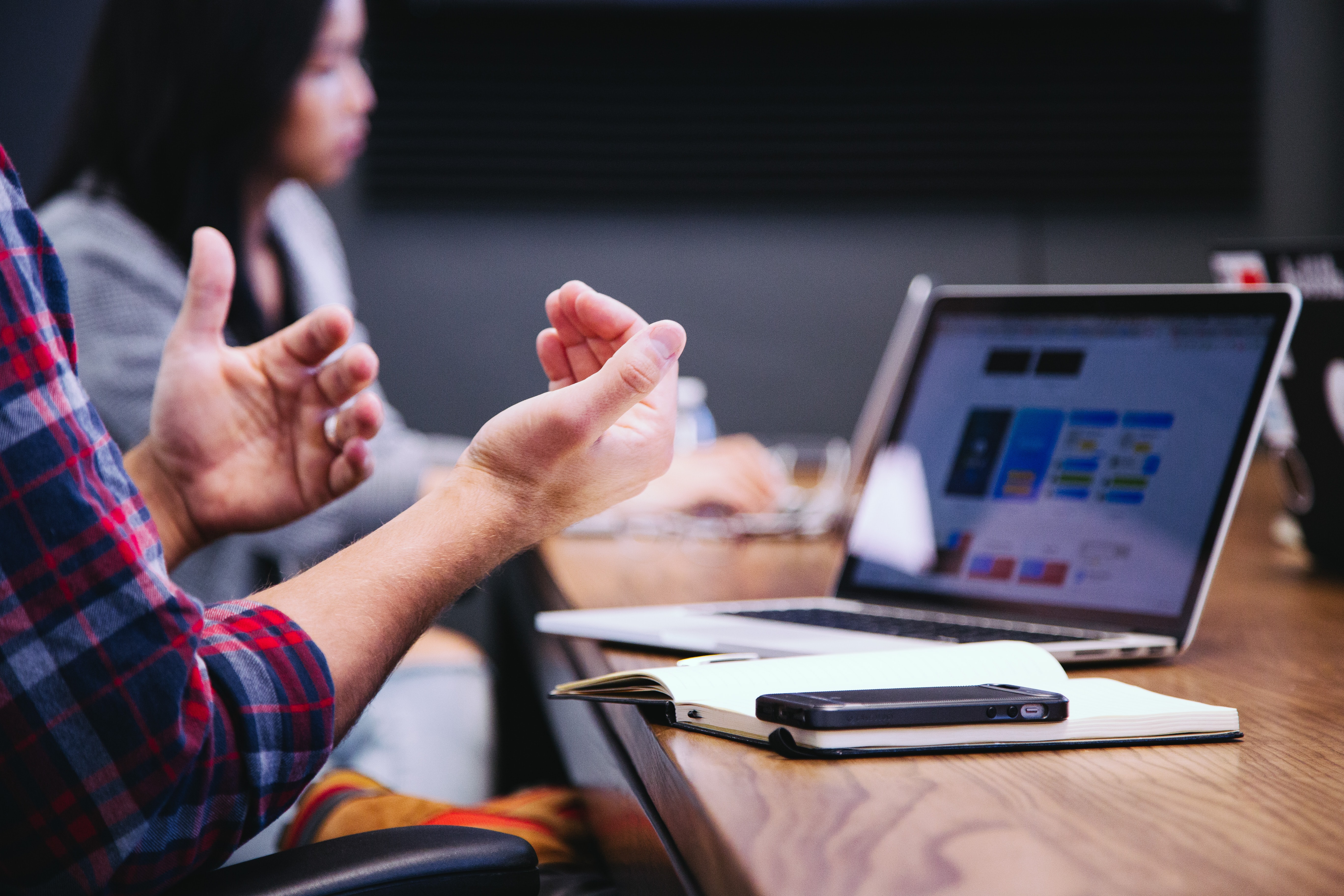 What’s the difference between inbound and outbound marketing?